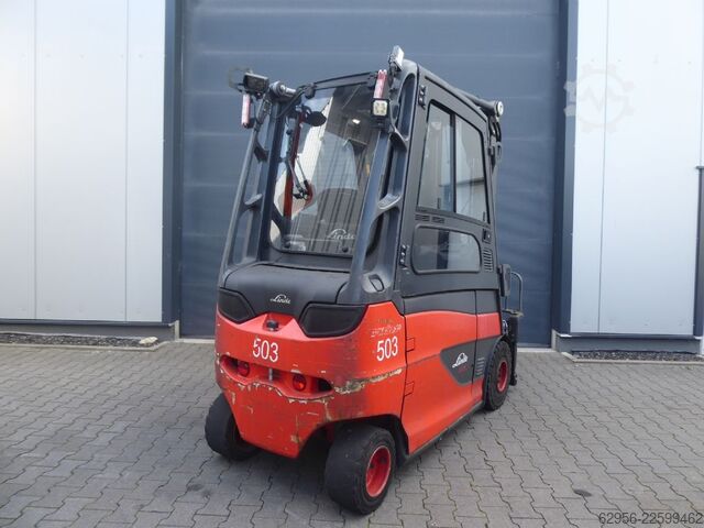 Elektro 4 Rad-Stapler Linde E25HL-01/600