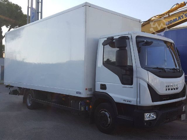 Vrachtwagen met bakwagen IVECO ML 75E21/P
