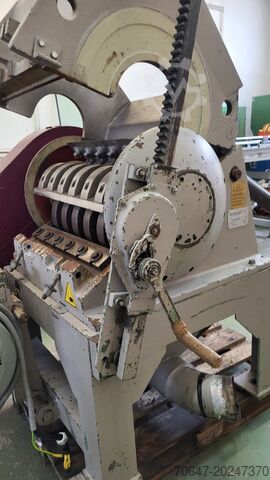 Skæremølle 22 kW med udsugning og silo HERBOLD CS450/600-2A