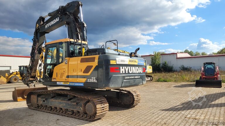 Bandgrävare Hyundai HX220AL