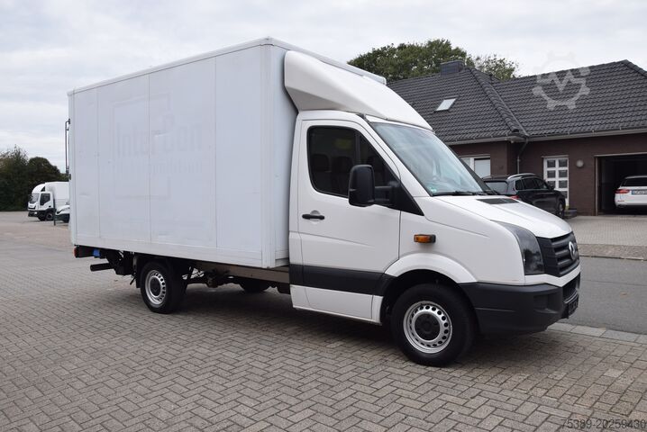 Vrachtwagen met bakwagen VW Crafter  35 Koffer 2,0 TDI LBW Palfinger 500KG