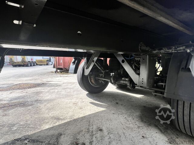 Reboque aberto com lona Fliegl TPS135  13,5 t Tandemplanenanhänger, neuwertig