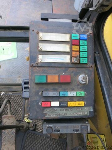 Teherautóra szerelt daru O&K TH 30