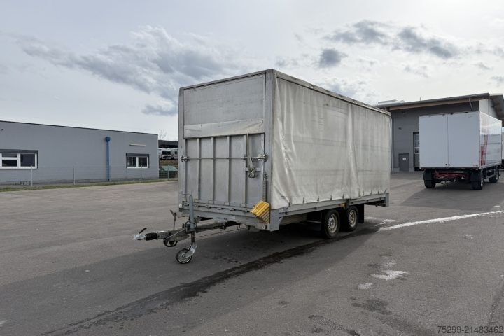Anhänger mit Pritsche & Plane  TPB3500 Plane / Swiss-Vehicle