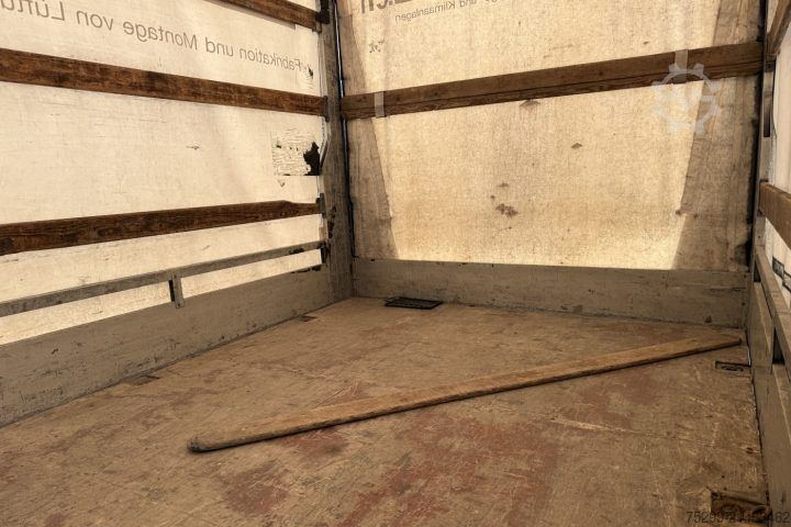 Anhänger mit Pritsche & Plane  TPB3500 Plane / Swiss-Vehicle