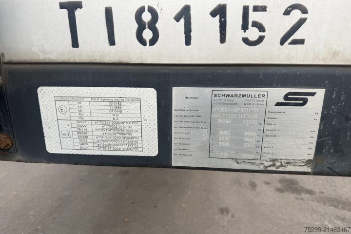 Auflieger mit Pritsche & Plane Schwarzmüller SPA 3/E Plane / Swiss-Vehicle