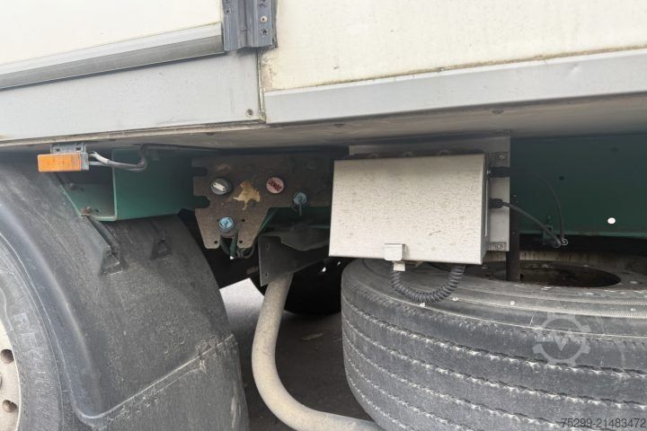 Kühlauflieger  SVKA24P10(33) Carrier 1850 / Swiss-Vehicle