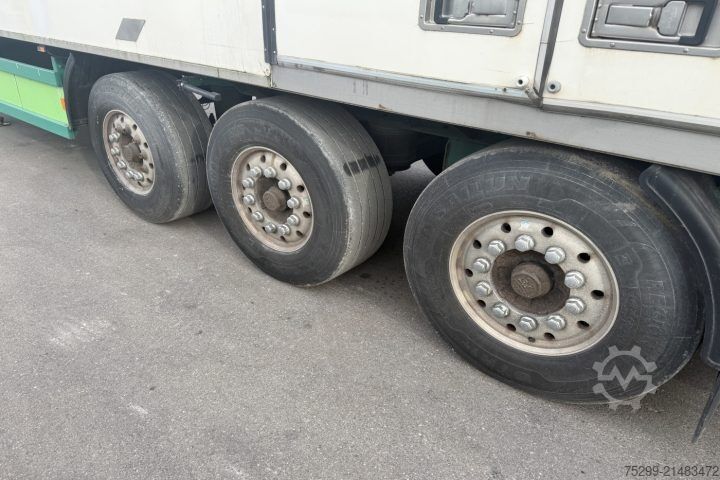 Kühlauflieger  SVKA24P10(33) Carrier 1850 / Swiss-Vehicle