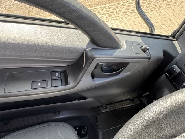 Andere ISUZU NPR-M30 Autom. 5.2 l 190 PS Radst. 2.765 mm