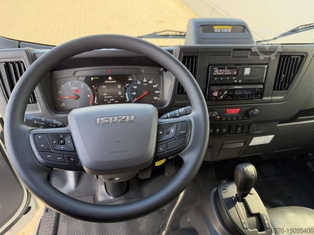Mások ISUZU NMR-M29 9Gang-Autom. Fahrgestell NEUES MODELL