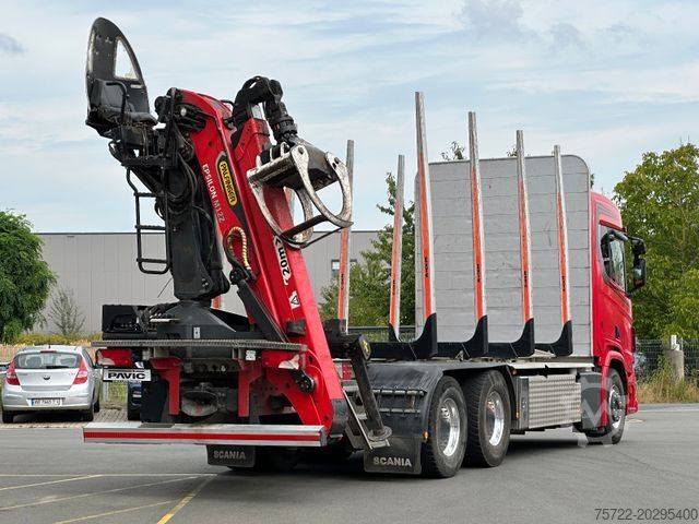 Tomruk kamyonu SCANIA R580 6x4 Kurzholz Epsilon M12Z