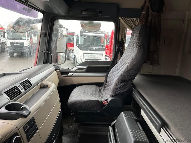 Houttransportwagen MAN TGX 26.500 6x4 BL Kurzholz TajfunLIV 150Z 9,6