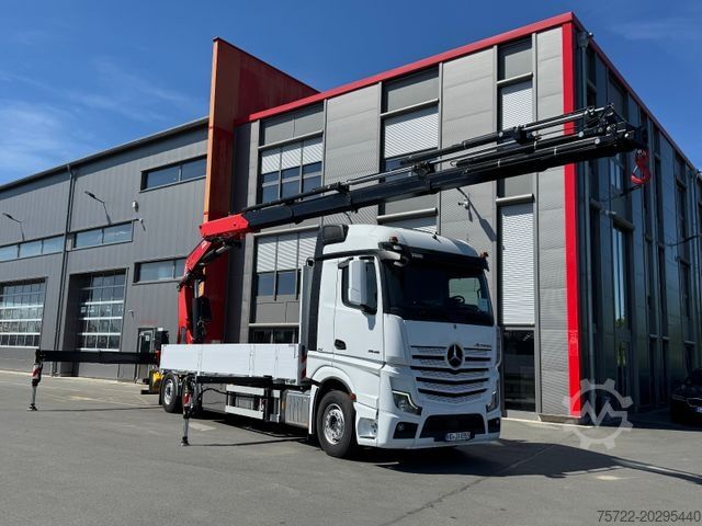 Jeřáb na nákladním automobilu MERCEDES-BENZ ACTROS 2548/CONTAINERPRITSCHE/KRAN FASSI F545