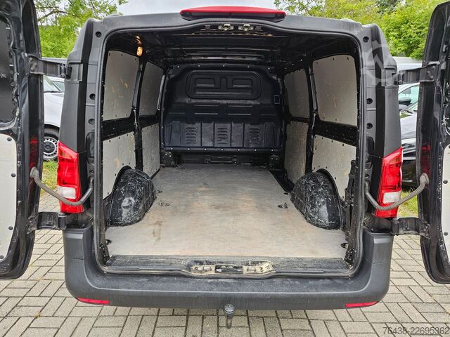 Bestelwagen MERCEDES-BENZ Vito 116 CDI LANG|9G|2,5t AHK|NAVI|RF-KAM|TÜVneu