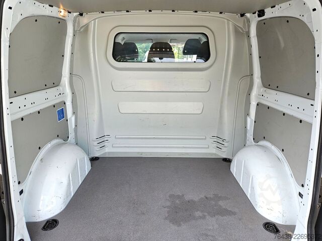 Bestelwagen MERCEDES-BENZ Vito 114 CDI MIXTO|KOMPAKT|AHK|TÜV,BREMSEN,ÖLneu