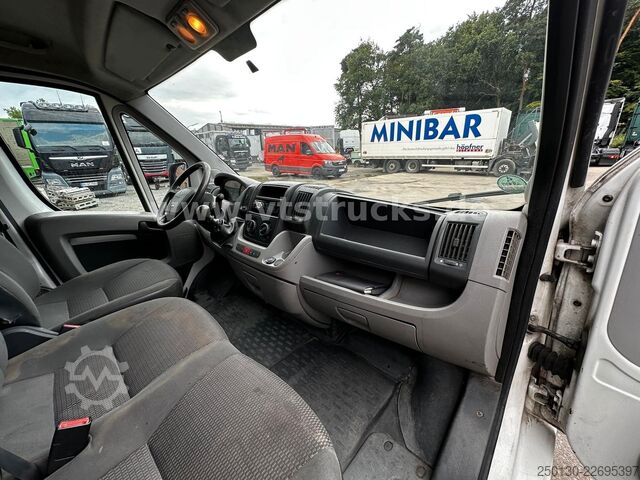 Bestelwagen Citroën Jumper Kasten 60 HDI 100 AHK Regale