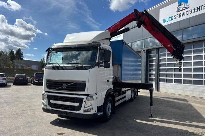 Gru montata su autocarro VOLVO FH-460 6x2 HMF2420-7