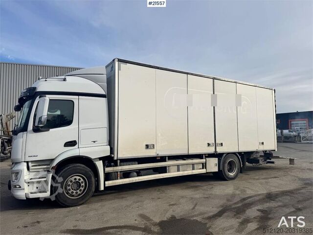 Box body Mercedes-Benz Actros 1832 4x2 Box truck w/ full side opening and