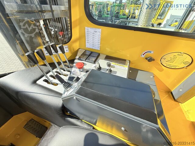 Wózek widłowy czterokierunkowy Combilift C5000XL GAS TRIPLEX 6000 EXTENDABLE FORK