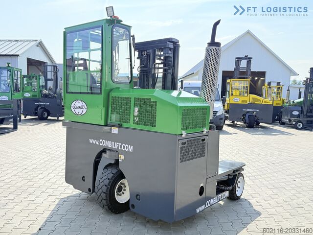 Wózek widłowy czterokierunkowy Combilift C2500 TRIPLEX 4900 Width: 1900 mm GAS