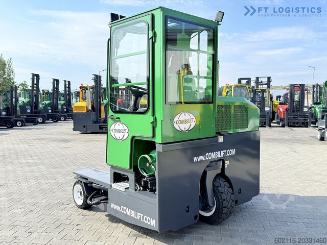 Wózek widłowy czterokierunkowy Combilift C2500 TRIPLEX 4900 Width: 1900 mm GAS