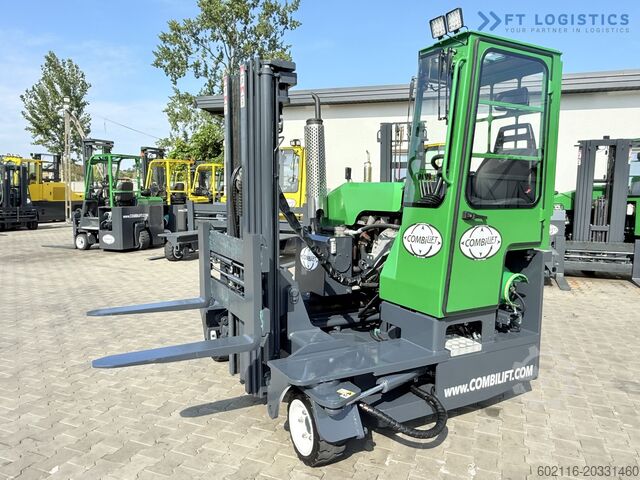 Wózek widłowy czterokierunkowy Combilift C2500 TRIPLEX 4900 Width: 1900 mm GAS
