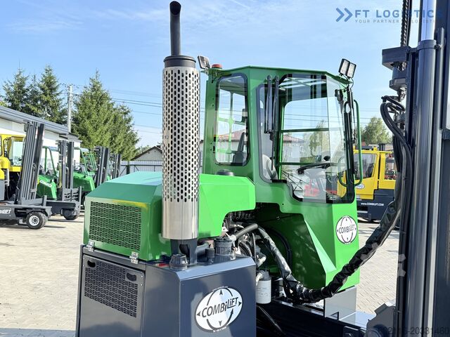 Wózek widłowy czterokierunkowy Combilift C2500 TRIPLEX 4900 Width: 1900 mm GAS