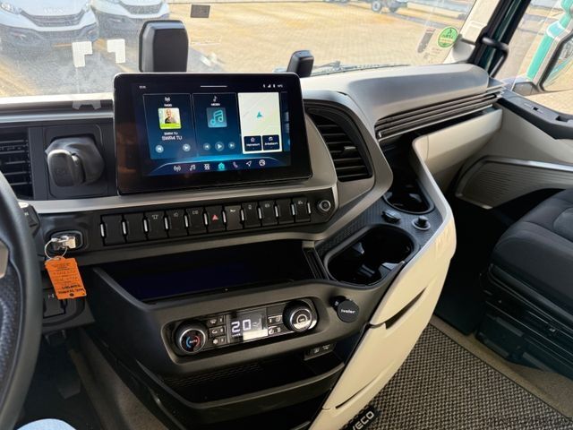 Standard tractor unit IVECO STRALIS S-WAY AS440S50T/P Intarder Top!