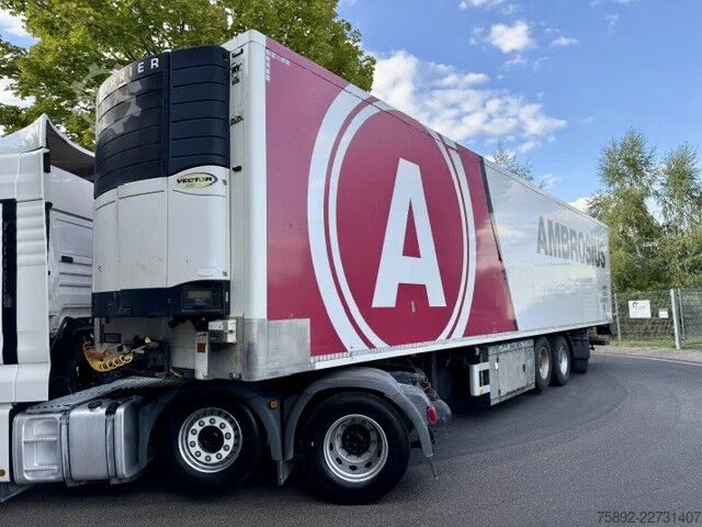 Transport refrigerat/congelat Pacton Carrier Vector 1850/3 x Achsen PBW/Lenk + Lifta...