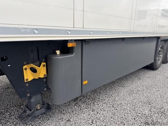 Frigorifik yarı römork Schmitz Cargobull SKO 24 Bitemp Doppelstock Carrier Vector mt