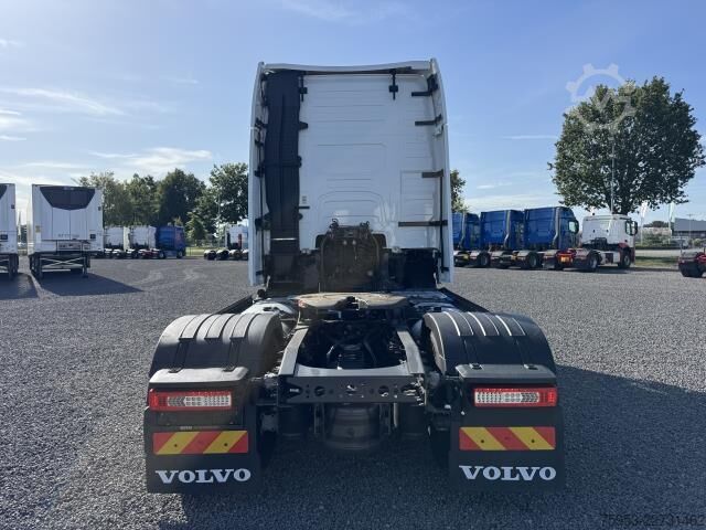 Standart çekici ünitesi Volvo FH 500 Globe XL Retarder I-Park Cool Leder GSR