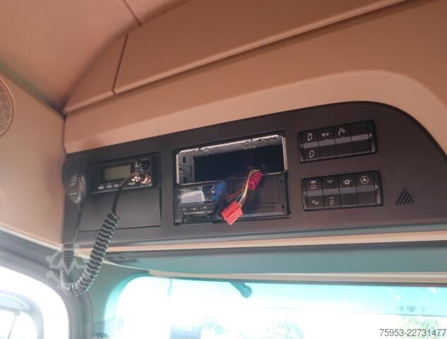 Standart çekici ünitesi Mercedes-Benz 1846 LS Actros Streamspace Retarder Hydraulik Alco