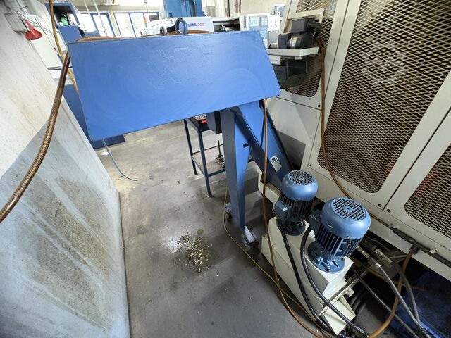 CNC soustruh NAKAMURA TOME WT-250