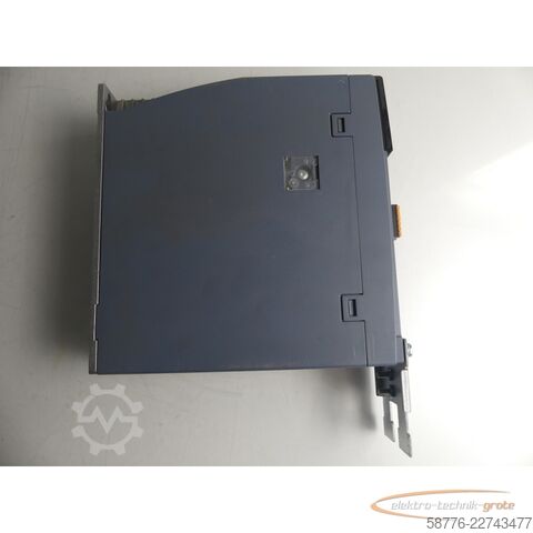 Komponent Siemens Sinamics S210 6SL3210-5HB10-4UF0 Umrichter SN:ZVM4XVM009140 0,4kW 240V~-ungebr.-