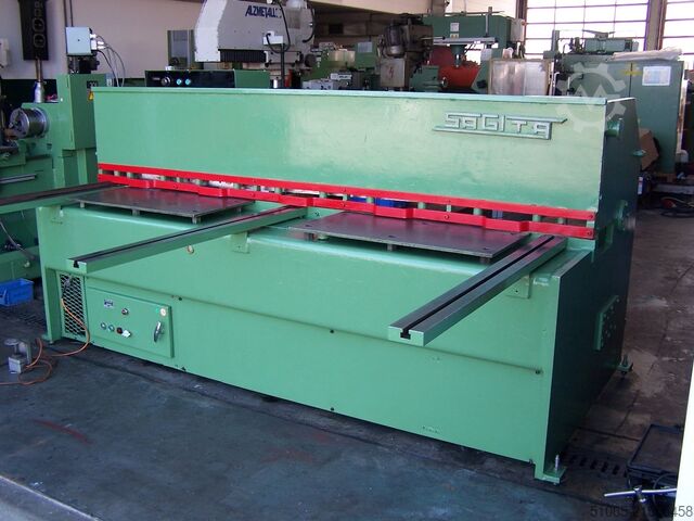 Hydraulische Tafelschere SAGITA 2500 x 5