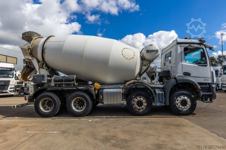 Frullatore Mercedes-Benz AROCS 3240 BB + HARDOX 9m3