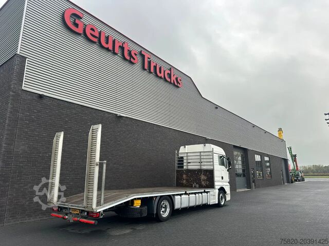 Autotransporter MAN TGX 4X2 LL-U OPRIJWAGEN / MACHINE TRANSPORTER /...