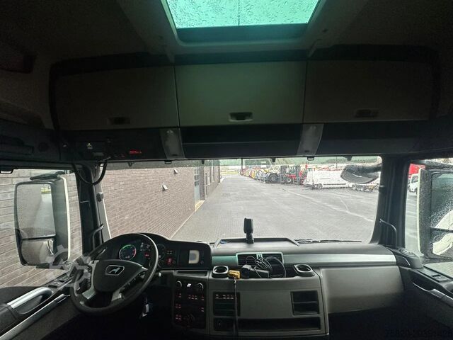 Autotransporter MAN TGX 4X2 LL-U OPRIJWAGEN / MACHINE TRANSPORTER /...