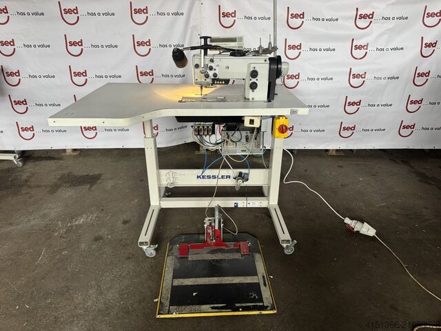 Sewing machine Dürkopp Adler 767