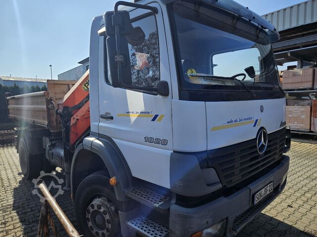 Tipper truck Mercedes-Benz 1828 BB Meiller Kipper Kran PK 9501
