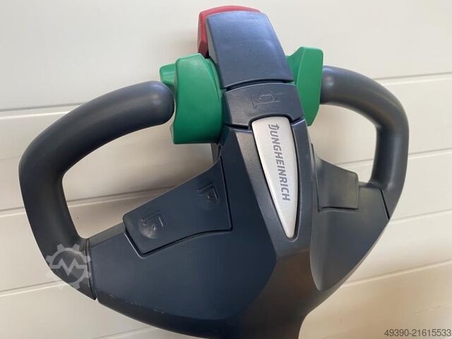 Ηλεκτροκίνητο πεζού χειριστή ανυψωτικό, χαμηλού προφίλ παλετοφόρο, Ameise, ανυψωτικό με τιμόνι, Amei JUNGHEINRICH EJE 116