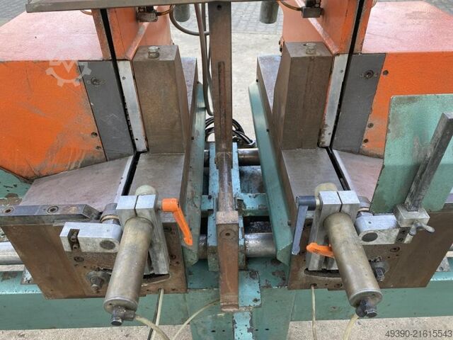 NC διπλή πριονοκορδέλα με 2 συστοιχίες κοπής για αλουμίνιο, έγχρωμα μέταλλα και πλαστικά - ΕΛΑΤΤΩΜΑΤ RAPID - WEGOMA DGL 5000 / 500 mit Positioniersteuerung