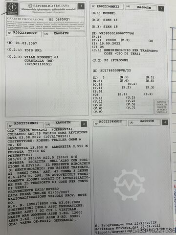 Semirimorchio cassonato Kögel AWK240