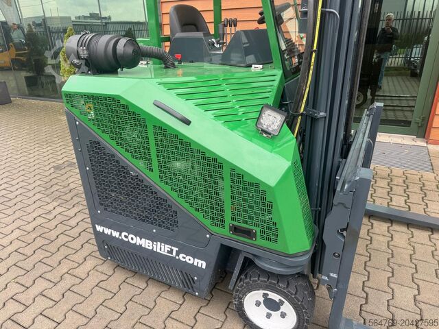 Firevejstruck Combilift CB3000// Diesel// Perfect / Only 5185 h