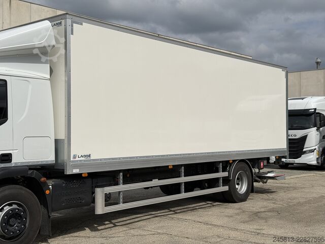 Autocarro con cassone Iveco eurocargo 180el28p