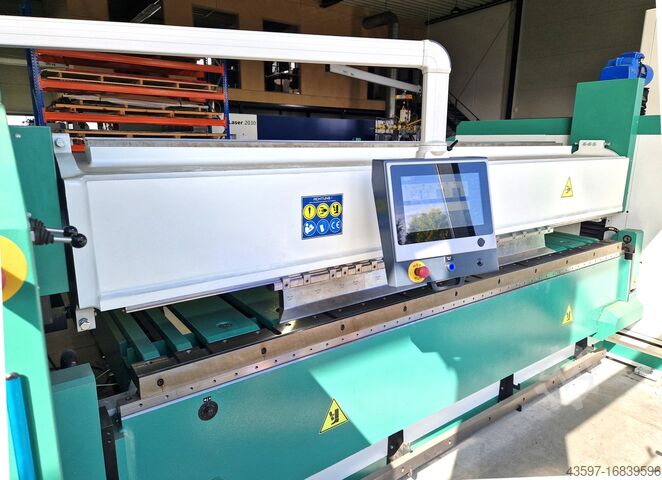 Svängböjningsmaskin Hezinger MFA 3200 x 3 mm