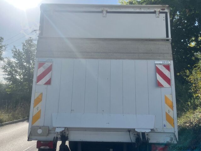 Boxvogn IVECO 65C18 Schaustellerfahrzeug