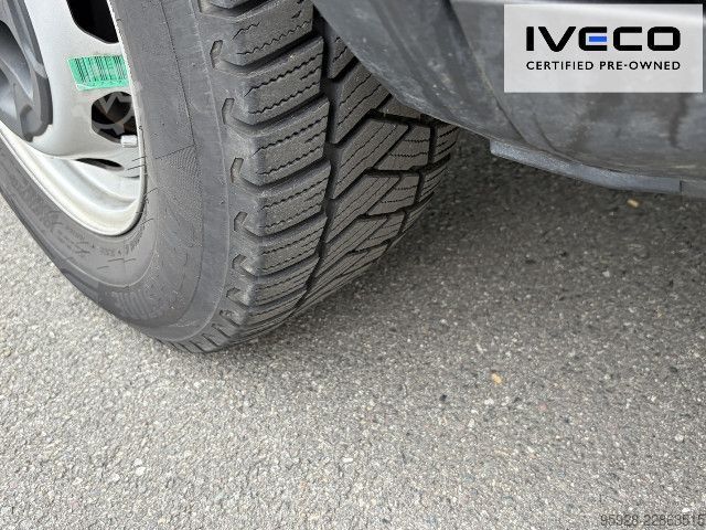 Vrachtwagen met bakwagen IVECO 35S16HA8P, Navi, ACC, Koffer H-2,25m, LBW 750 kg