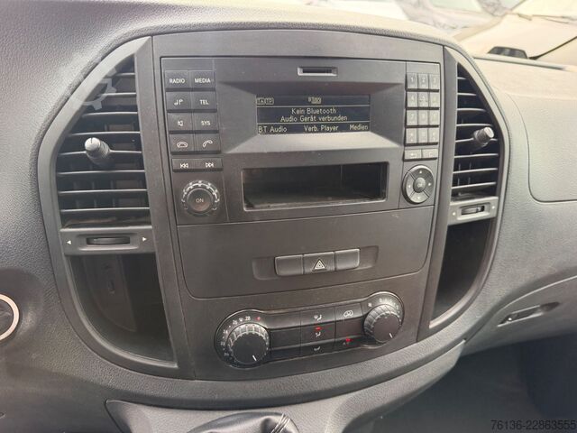 Furgone MERCEDES-BENZ Vito 111 CDI Klima AHK Tempomat Lang 3 Sitzer