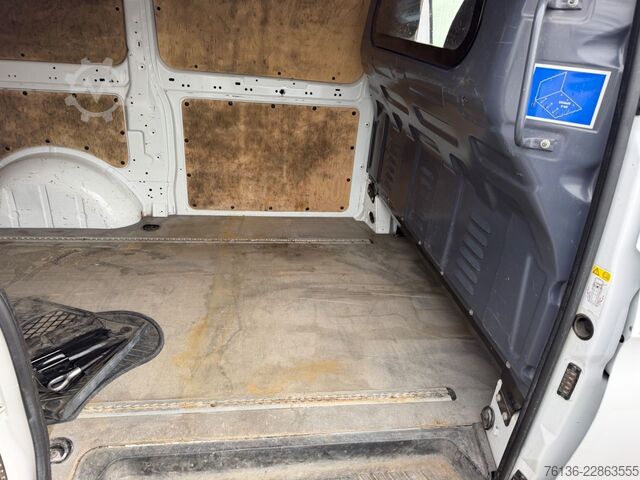 Furgone MERCEDES-BENZ Vito 111 CDI Klima AHK Tempomat Lang 3 Sitzer